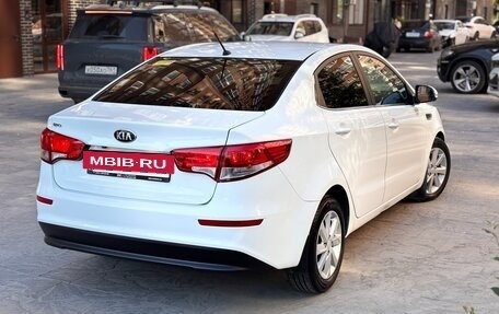 KIA Rio III рестайлинг, 2015 год, 1 050 000 рублей, 4 фотография