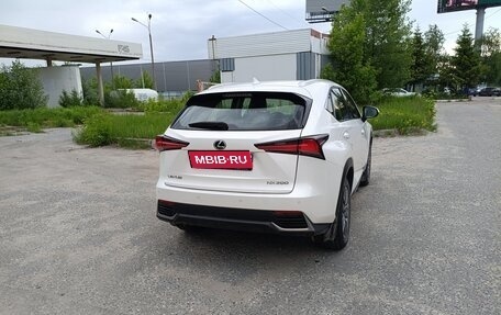 Lexus NX I, 2018 год, 2 650 000 рублей, 6 фотография
