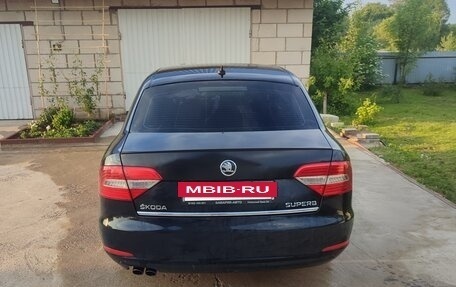 Skoda Superb III рестайлинг, 2014 год, 1 050 000 рублей, 4 фотография