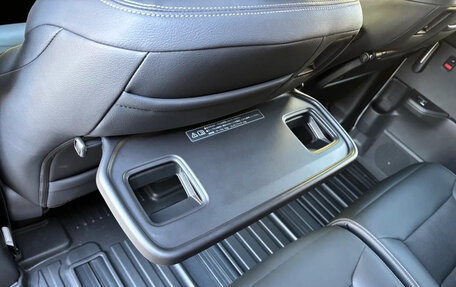 Honda Stepwgn, 2023 год, 2 240 000 рублей, 28 фотография
