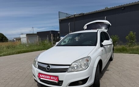 Opel Astra H, 2012 год, 600 000 рублей, 3 фотография