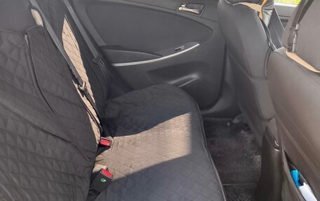 Hyundai Solaris II рестайлинг, 2013 год, 920 000 рублей, 8 фотография