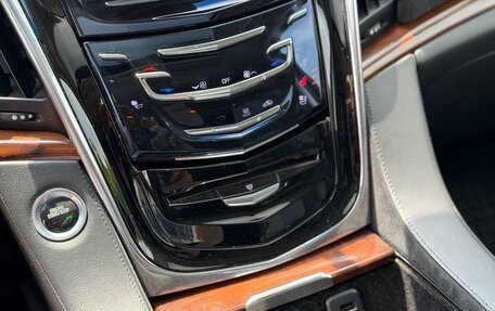 Cadillac Escalade IV, 2018 год, 3 800 000 рублей, 36 фотография