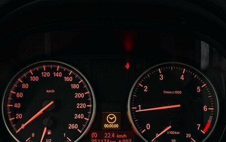 BMW 3 серия, 2007 год, 850 000 рублей, 16 фотография
