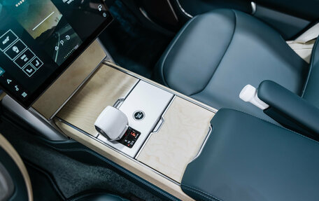 Land Rover Range Rover IV рестайлинг, 2026 год, 38 500 000 рублей, 15 фотография