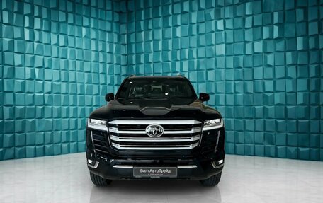 Toyota Land Cruiser, 2026 год, 16 300 000 рублей, 2 фотография