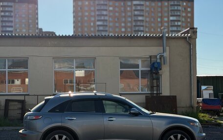 Infiniti FX I, 2005 год, 600 000 рублей, 7 фотография