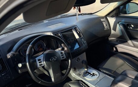 Infiniti FX I, 2005 год, 600 000 рублей, 11 фотография