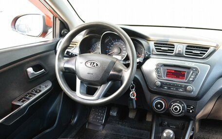 KIA Rio III рестайлинг, 2012 год, 749 999 рублей, 8 фотография