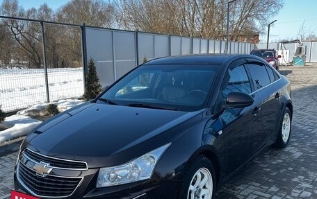 Chevrolet Cruze II, 2013 год, 870 000 рублей, 3 фотография