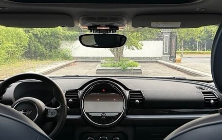 MINI Clubman, 2022 год, 2 420 000 рублей, 13 фотография