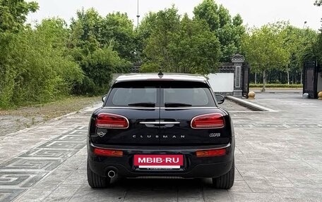 MINI Clubman, 2022 год, 2 420 000 рублей, 5 фотография