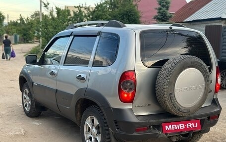 Chevrolet Niva I рестайлинг, 2015 год, 457 000 рублей, 7 фотография