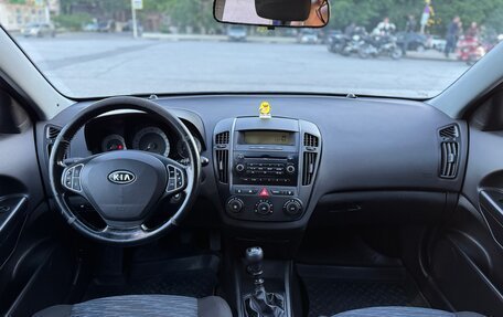 KIA cee'd I рестайлинг, 2007 год, 645 000 рублей, 15 фотография