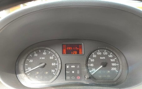 Renault Sandero I, 2010 год, 350 000 рублей, 7 фотография