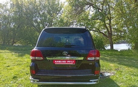 Toyota Land Cruiser 200, 2008 год, 2 600 000 рублей, 4 фотография