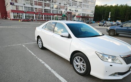Toyota Camry, 2014 год, 1 510 000 рублей, 4 фотография