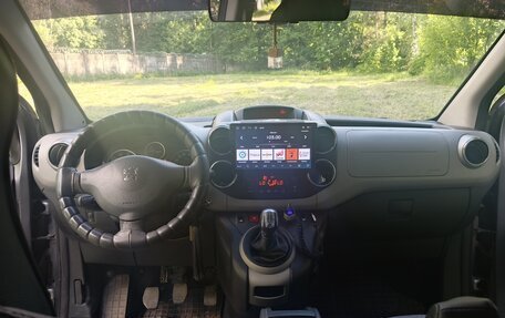 Peugeot Partner II рестайлинг 2, 2012 год, 800 000 рублей, 7 фотография