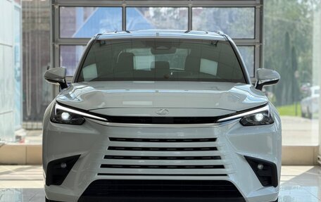Lexus TX, 2025 год, 10 300 000 рублей, 2 фотография