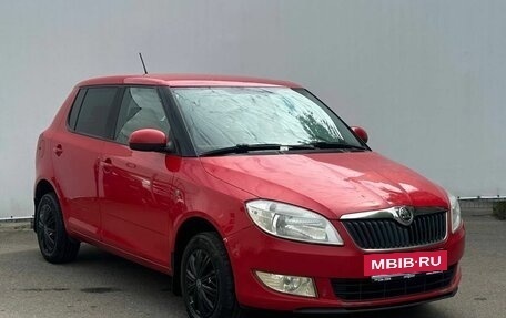Skoda Fabia II, 2013 год, 480 000 рублей, 3 фотография