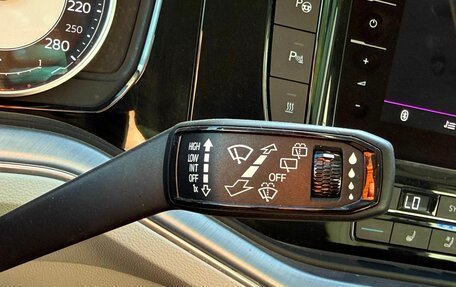 Volkswagen Touareg III, 2021 год, 5 709 000 рублей, 16 фотография