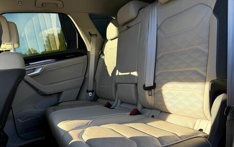Volkswagen Touareg III, 2021 год, 5 709 000 рублей, 24 фотография