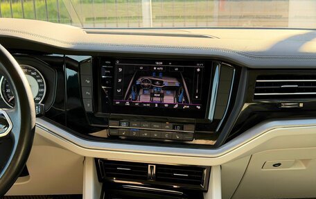 Volkswagen Touareg III, 2021 год, 5 709 000 рублей, 25 фотография