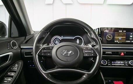 Hyundai Sonata VIII, 2019 год, 2 590 000 рублей, 17 фотография