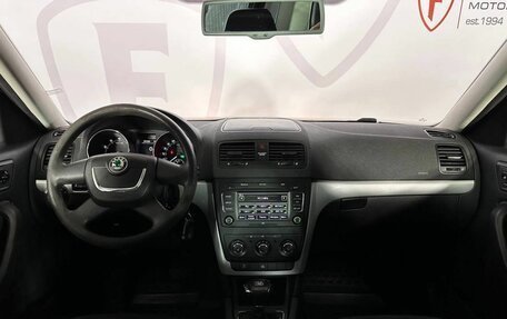 Skoda Yeti I рестайлинг, 2012 год, 800 000 рублей, 6 фотография