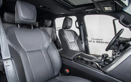 Lexus LX, 2023 год, 13 605 969 рублей, 18 фотография