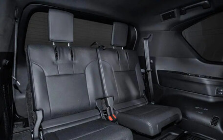 Lexus LX, 2023 год, 13 605 969 рублей, 22 фотография