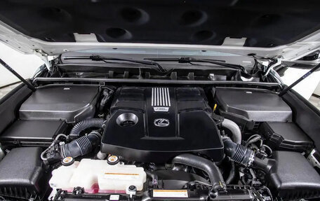 Lexus LX, 2023 год, 13 605 969 рублей, 26 фотография
