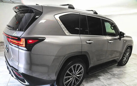 Lexus LX, 2023 год, 13 681 292 рублей, 5 фотография