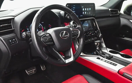 Lexus LX, 2023 год, 13 681 292 рублей, 6 фотография