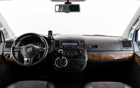 Volkswagen Multivan T5, 2010 год, 1 990 000 рублей, 11 фотография