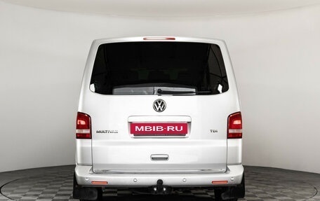 Volkswagen Multivan T5, 2010 год, 1 990 000 рублей, 7 фотография