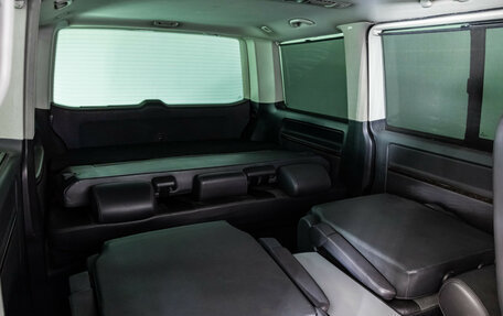 Volkswagen Multivan T5, 2010 год, 1 990 000 рублей, 23 фотография