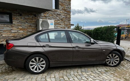 BMW 3 серия, 2014 год, 2 200 000 рублей, 2 фотография