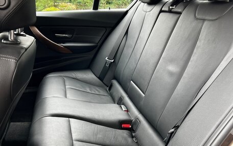 BMW 3 серия, 2014 год, 2 200 000 рублей, 12 фотография