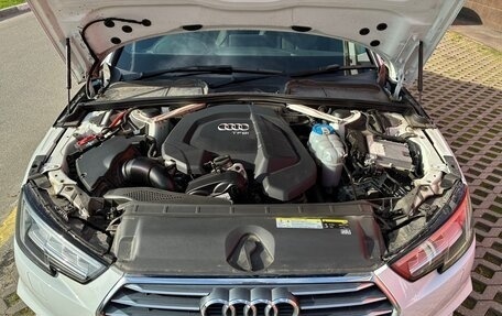 Audi A4, 2018 год, 2 210 000 рублей, 7 фотография
