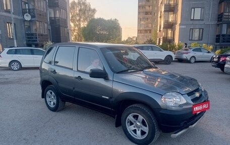 Chevrolet Niva I рестайлинг, 2014 год, 540 000 рублей, 2 фотография