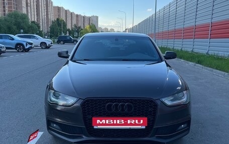 Audi A4, 2013 год, 1 580 000 рублей, 15 фотография