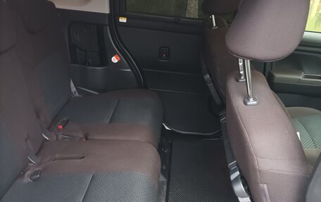 Toyota Roomy I, 2021 год, 1 250 000 рублей, 6 фотография