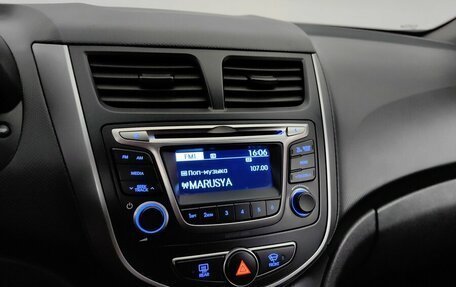 Hyundai Solaris II рестайлинг, 2014 год, 985 000 рублей, 14 фотография