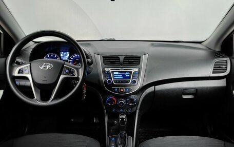 Hyundai Solaris II рестайлинг, 2014 год, 985 000 рублей, 12 фотография