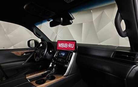 Lexus LX, 2022 год, 12 799 000 рублей, 13 фотография