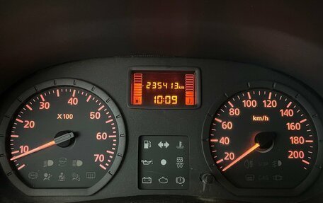 Renault Logan I, 2011 год, 249 000 рублей, 6 фотография