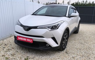 Toyota C-HR I рестайлинг, 2021 год, 2 850 000 рублей, 1 фотография