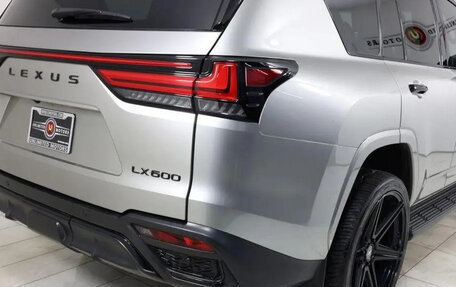 Lexus LX, 2023 год, 13 724 039 рублей, 27 фотография