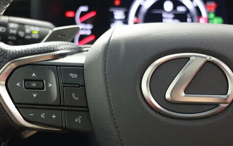 Lexus LX, 2023 год, 13 724 039 рублей, 25 фотография